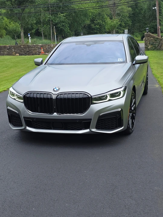 2022 BMW G11/G12 750i & M760i Sedan - Image 7 of 31