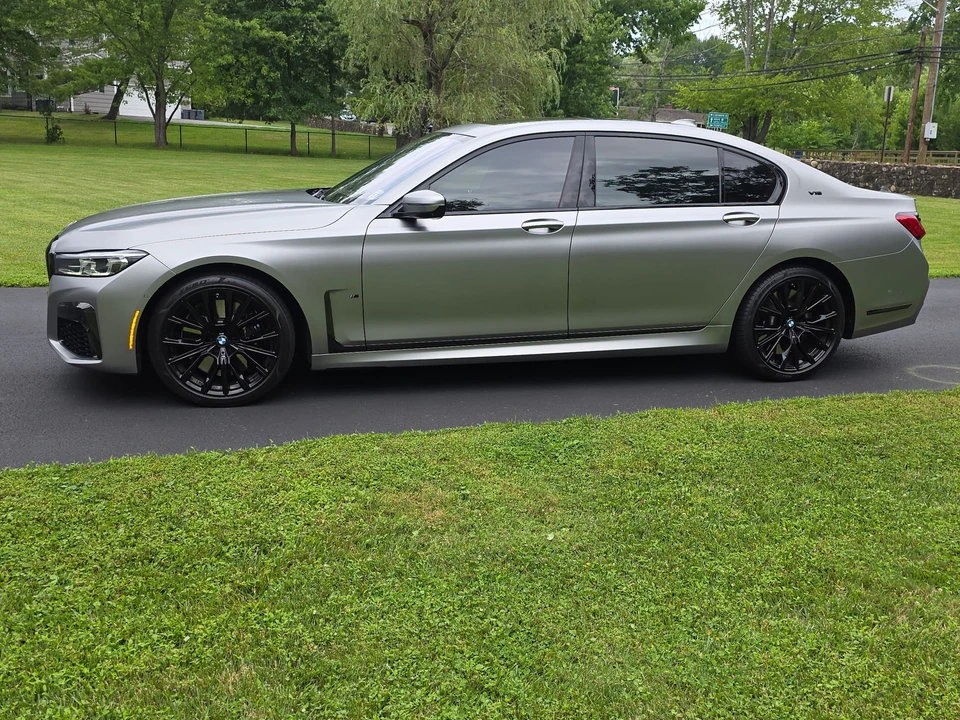 2022 BMW G11/G12 750i & M760i Sedan - Image 15 of 31