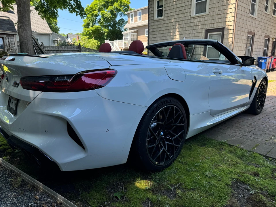 2022 BMW M8 - Image 11 of 31