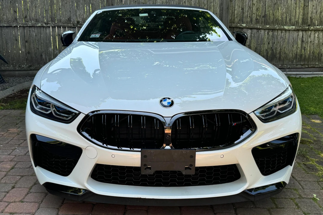 2022 BMW M8 - Image 2 of 31