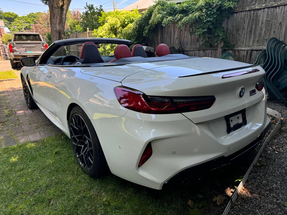 2022 BMW M8 - Image 8 of 31