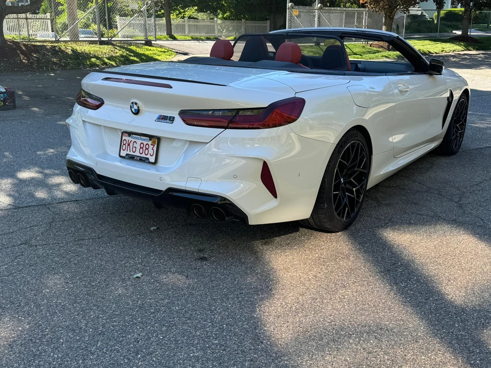 2022 BMW M8 - Image 10 of 31