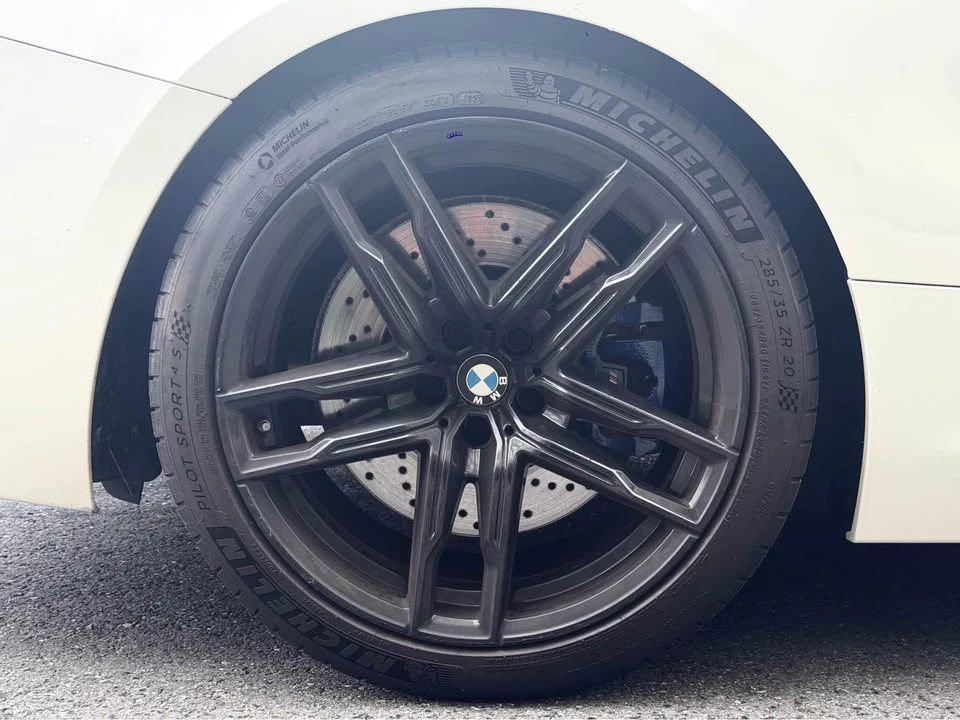2022 BMW M8 - Image 15 of 18
