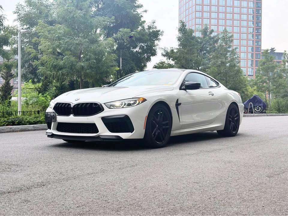 2022 BMW M8 - Image 4 of 18