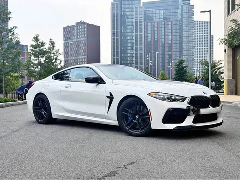 2022 BMW M8 Competition Coupe 2D