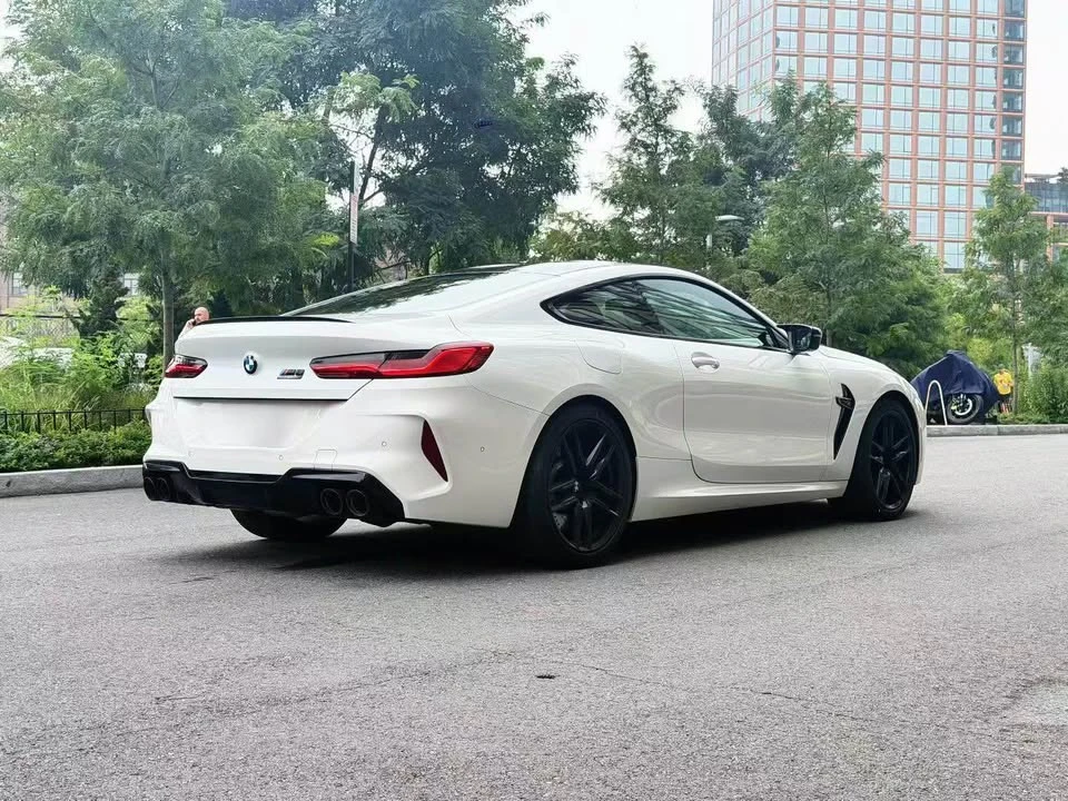 2022 BMW M8 - Image 3 of 7