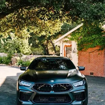 2022 BMW M8 Competition
