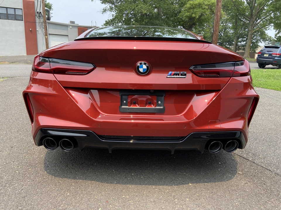 2022 BMW M8 - Image 10 of 31
