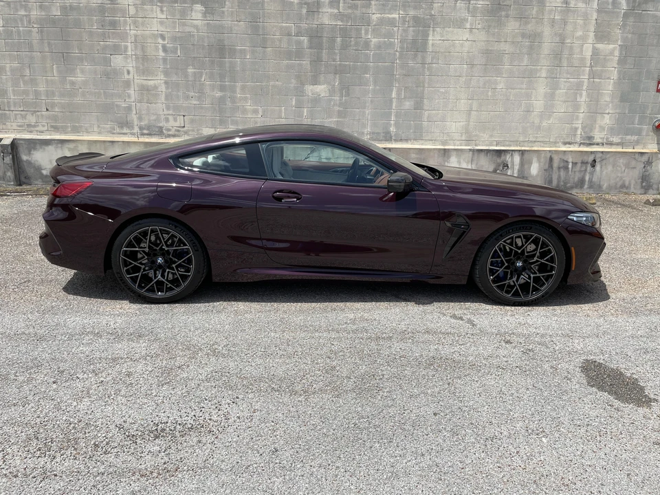 2022 BMW M8 - Image 16 of 31