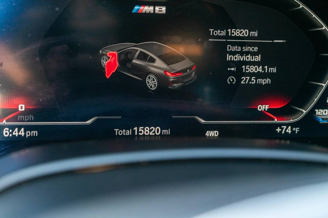 2022 BMW M8 - Image 5 of 10