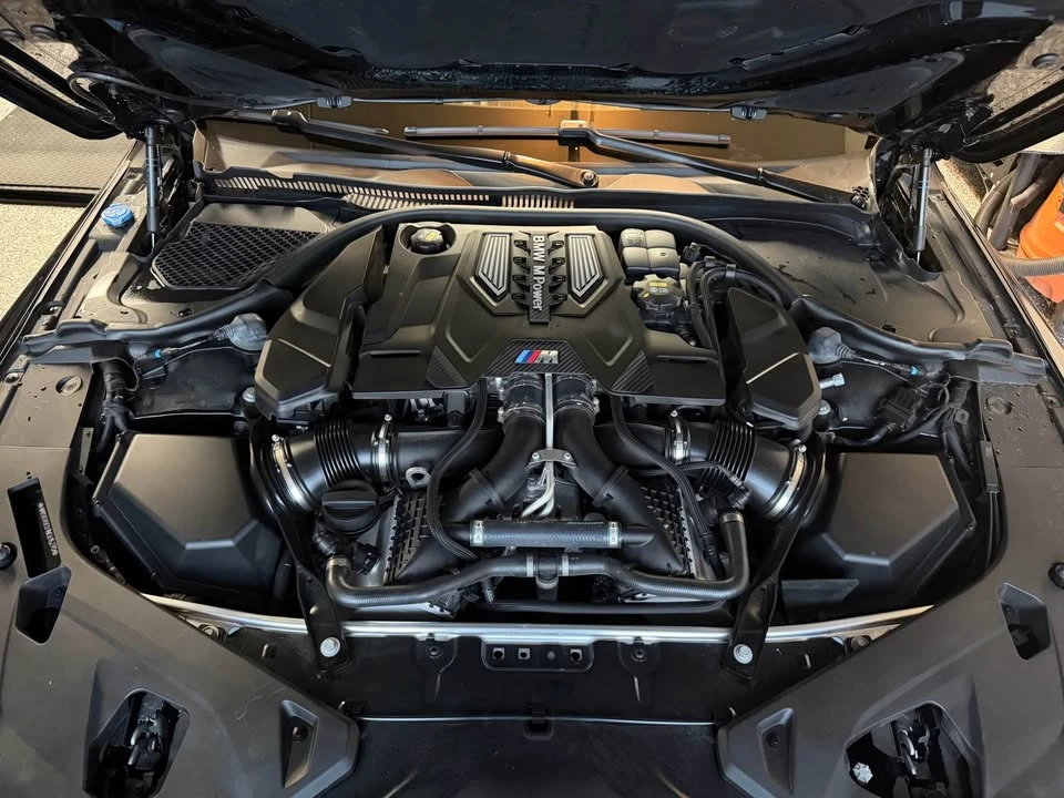 2022 BMW M8 - Image 15 of 16
