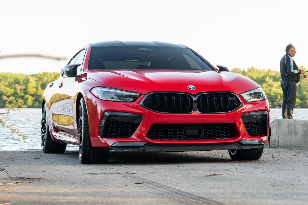 2022 BMW M8 - Image 11 of 31