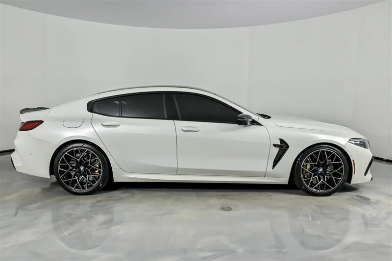 2022 BMW M8 - Image 14 of 21