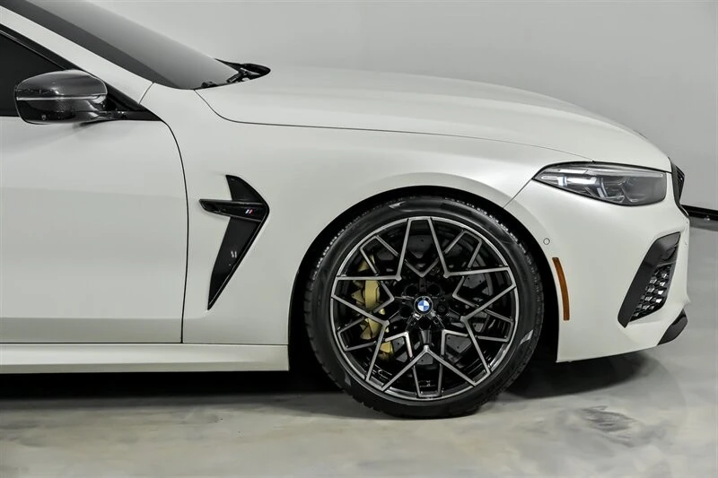 2022 BMW M8 - Image 15 of 21