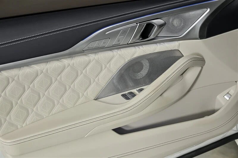 2022 BMW M8 - Image 18 of 21
