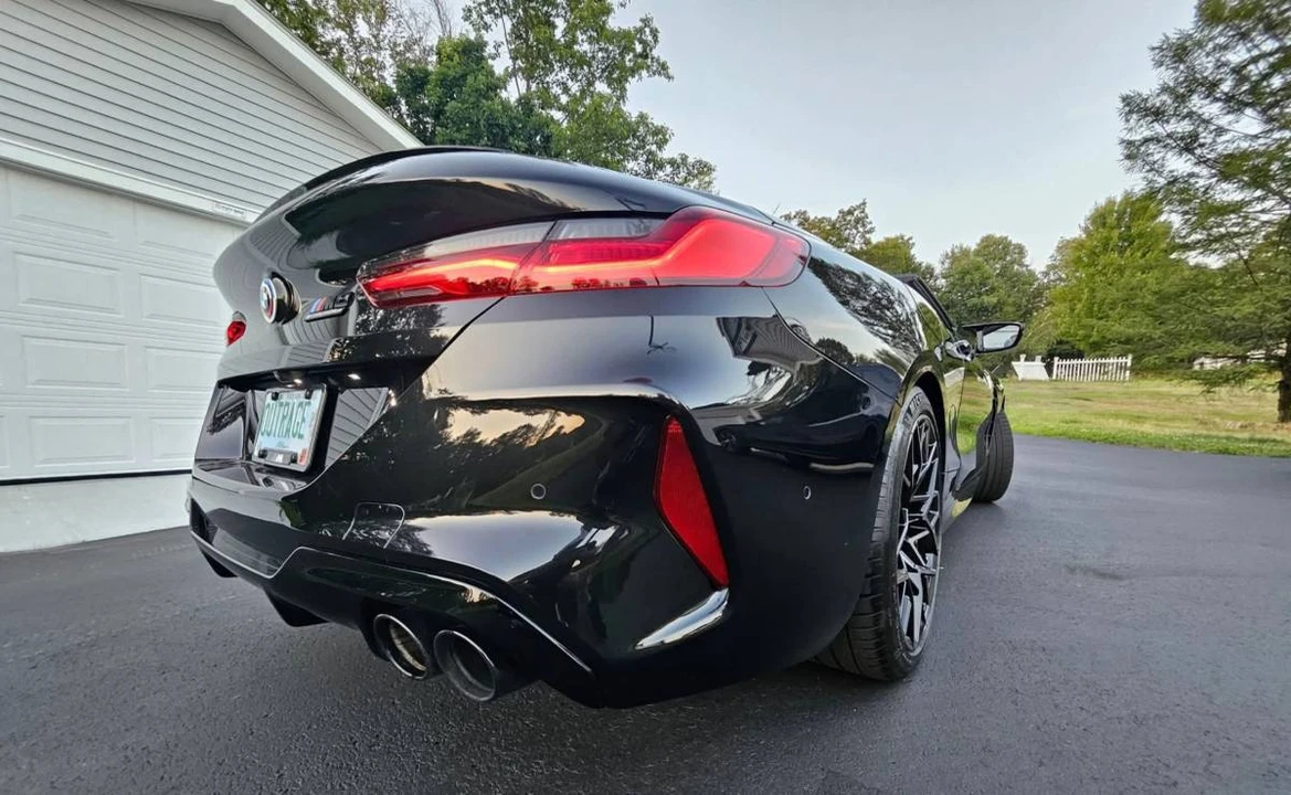 2022 BMW M8 - Image 8 of 10
