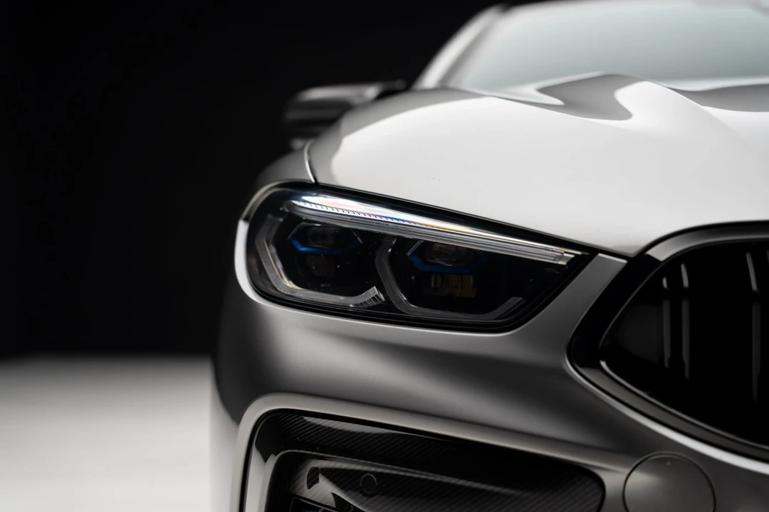 2022 BMW M8 - Image 8 of 12