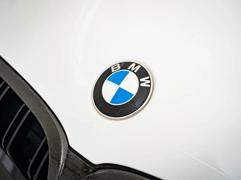 2022 BMW M8 - Image 4 of 21