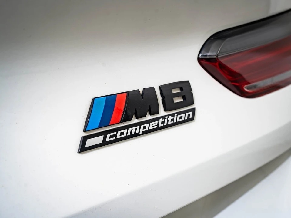 2022 BMW M8 - Image 10 of 21