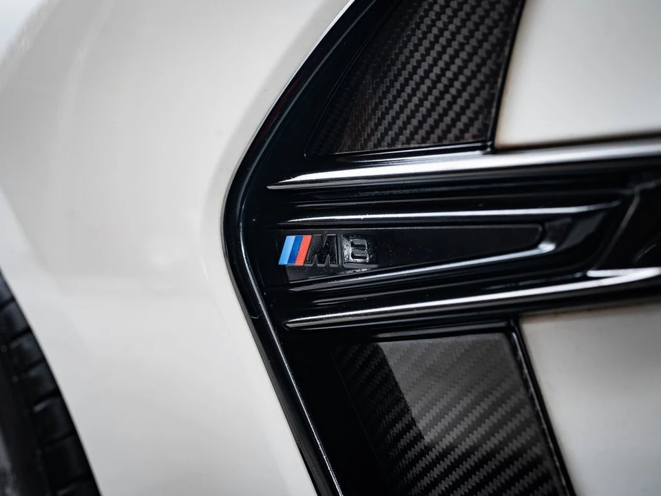 2022 BMW M8 - Image 16 of 21