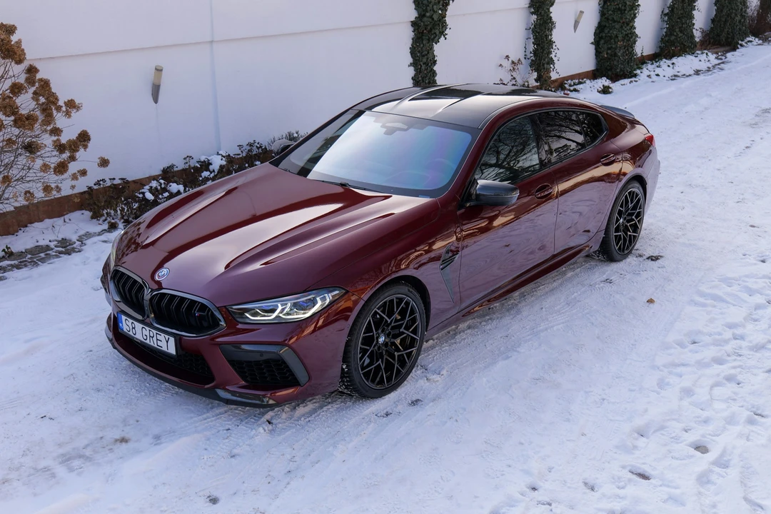 2022 BMW M8 - Image 16 of 21