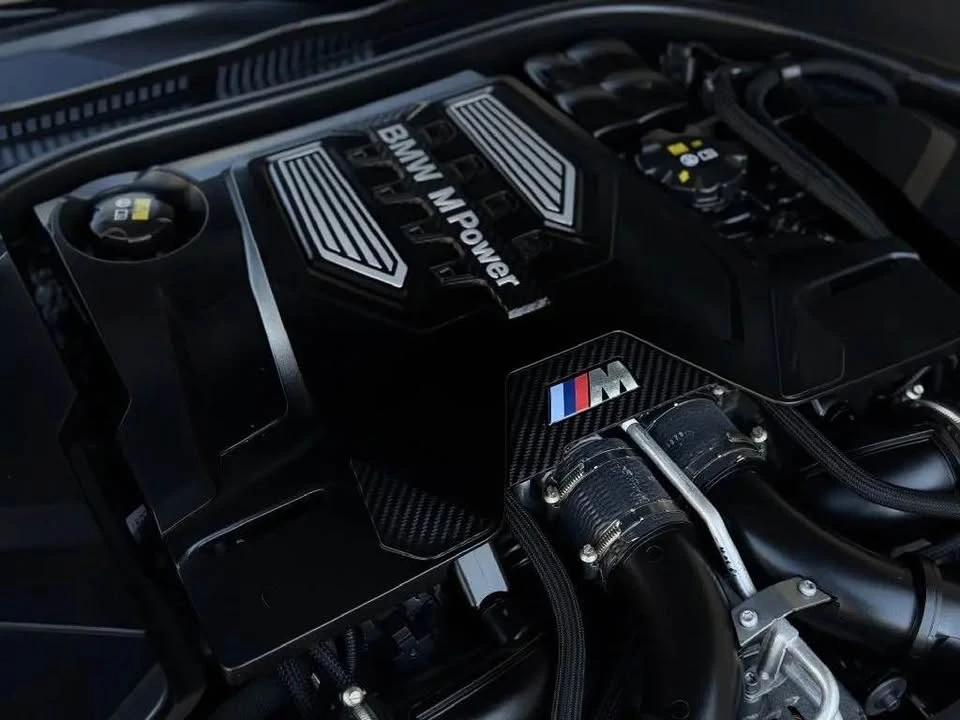 2022 BMW M8 - Image 18 of 20