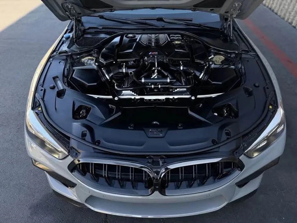 2022 BMW M8 - Image 17 of 20