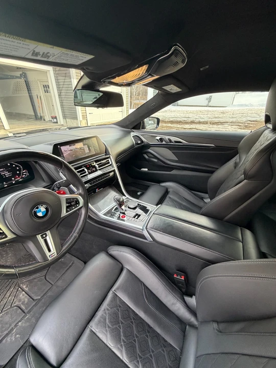 2022 BMW M8 - Image 17 of 21