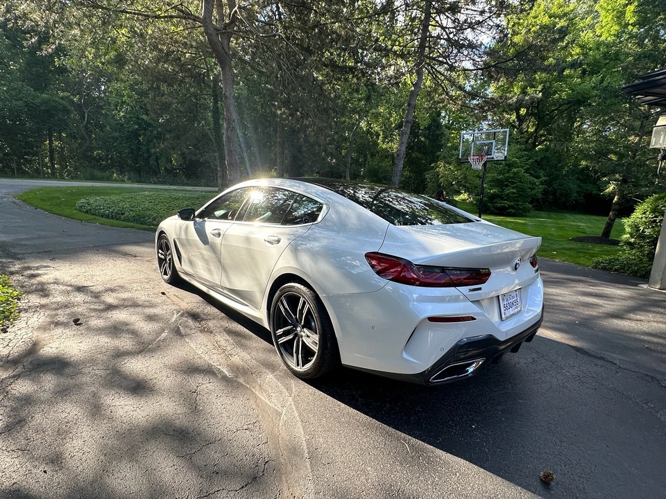 2022 BMW M8 - Image 5 of 10