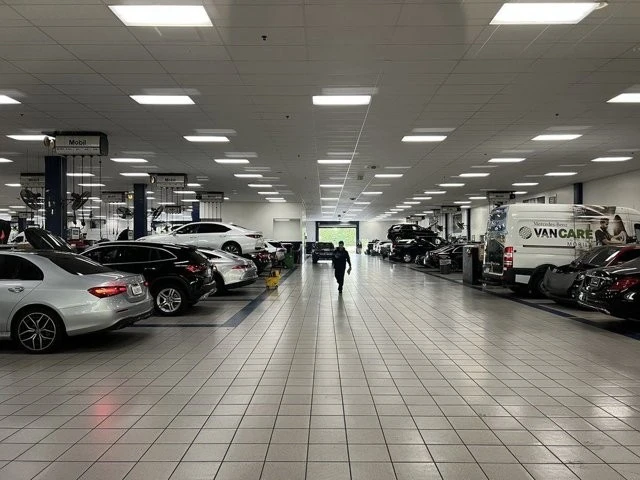 2022 BMW - Image 9 of 15