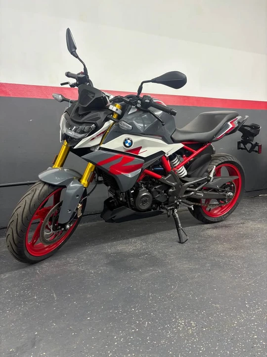 2022 BMW - Image 2 of 2