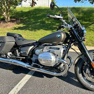 2022 BMW R 18 Classic Manhattan Metallic Matte