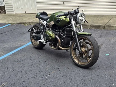 2022 BMW R Series