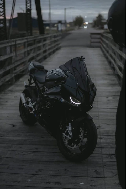 2022 BMW S1000 - Image 4 of 5