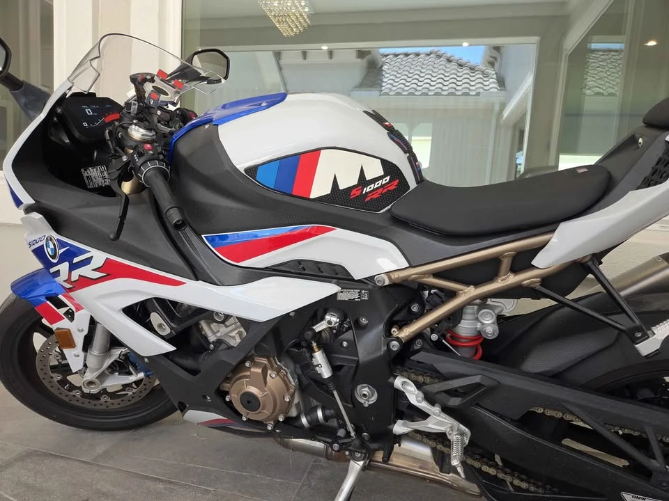 2022 BMW S1000 - Image 3 of 4