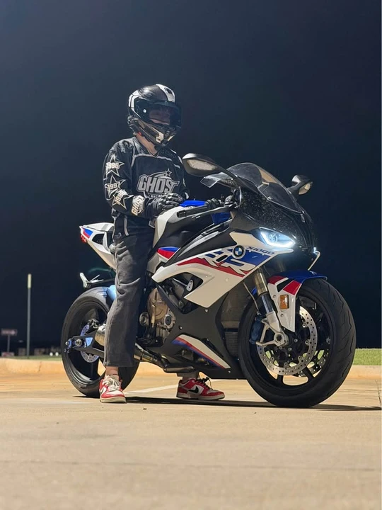 2022 BMW S1000 - Image 2 of 4