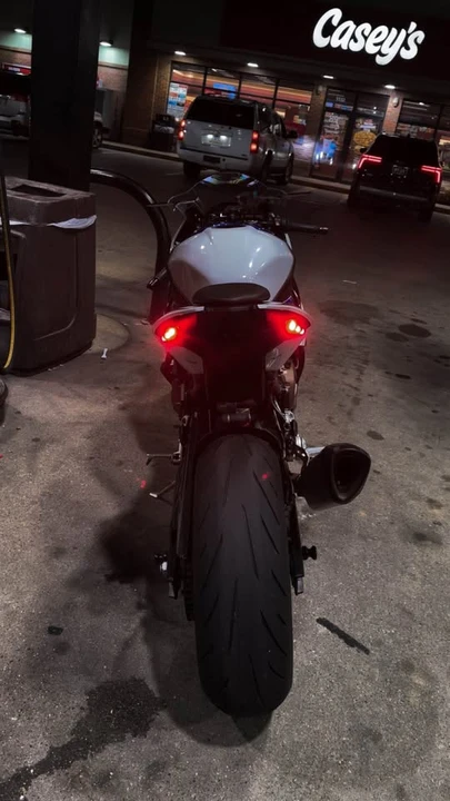 2022 BMW S1000 - Image 4 of 5