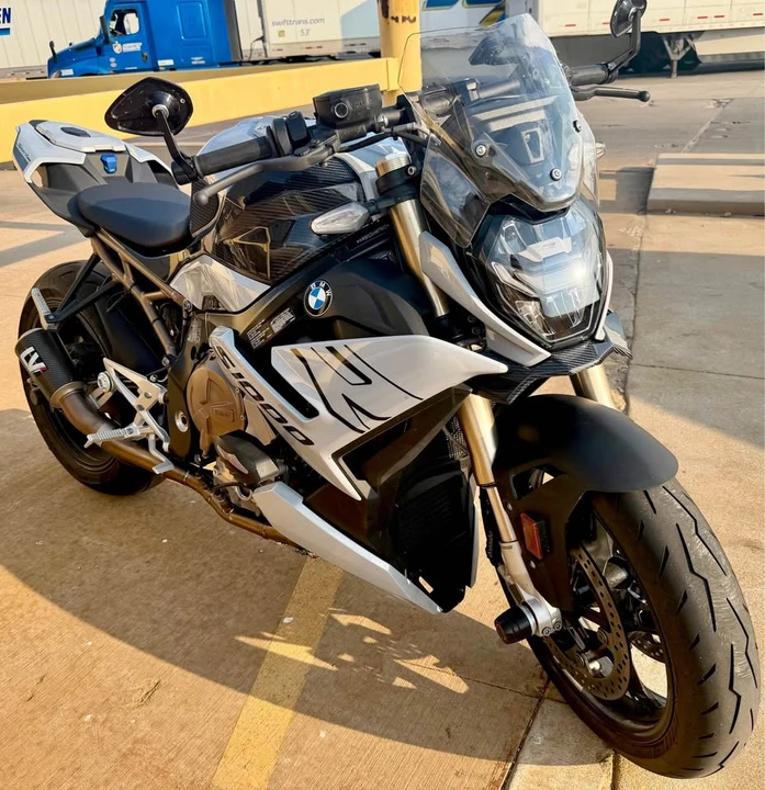2022 BMW S1000 - Image 6 of 7