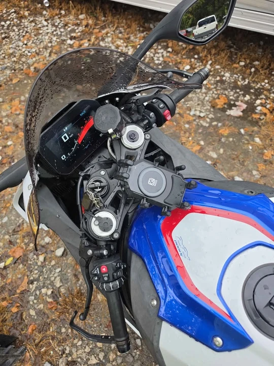 2022 BMW S1000 - Image 3 of 6