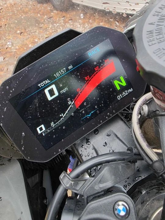 2022 BMW S1000 - Image 2 of 6