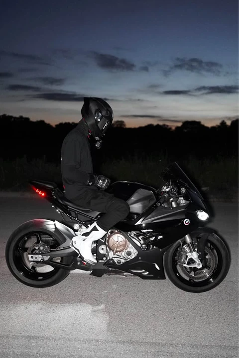 2022 BMW S1000 - Image 4 of 7