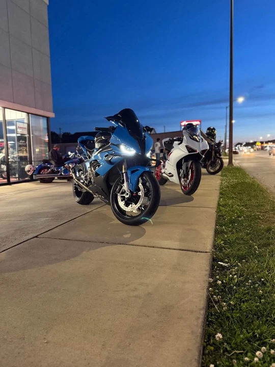 2022 BMW S1000 - Image 10 of 15