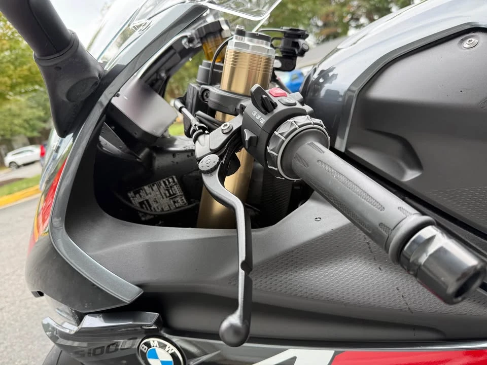 2022 BMW S1000 - Image 7 of 9