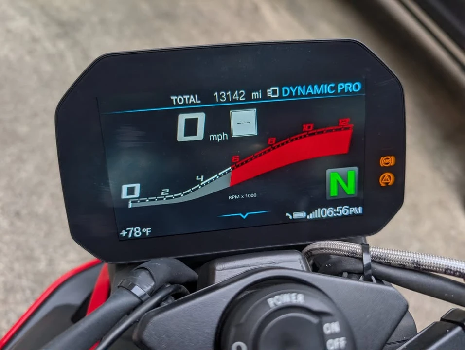 2022 BMW S1000 - Image 10 of 11