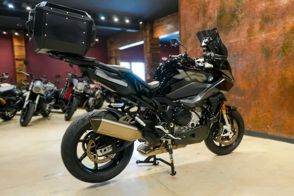 2022 BMW S1000 - Image 4 of 5