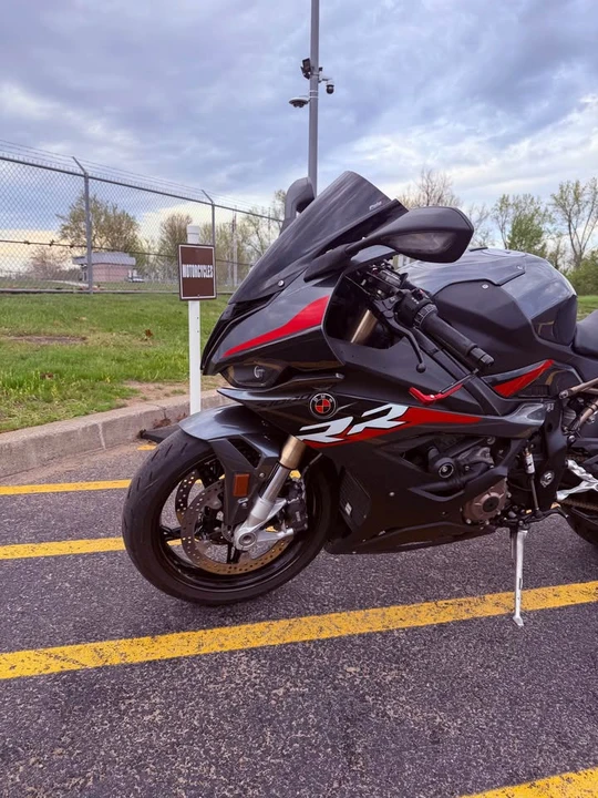 2022 BMW S1000 - Image 8 of 8