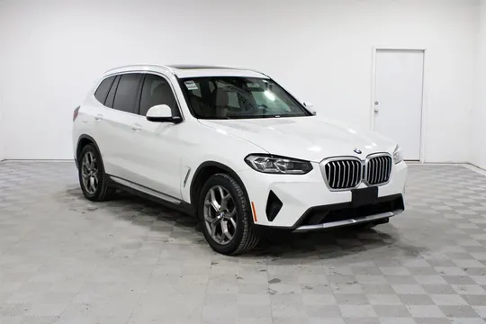 2022 BMW X3 30i