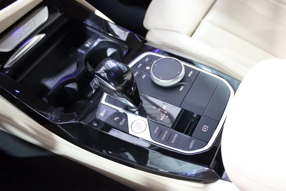 2022 BMW G01 X3 - Image 17 of 20