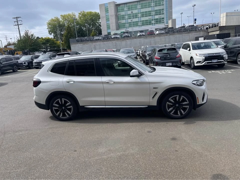 2022 BMW G01 X3 - Image 2 of 13