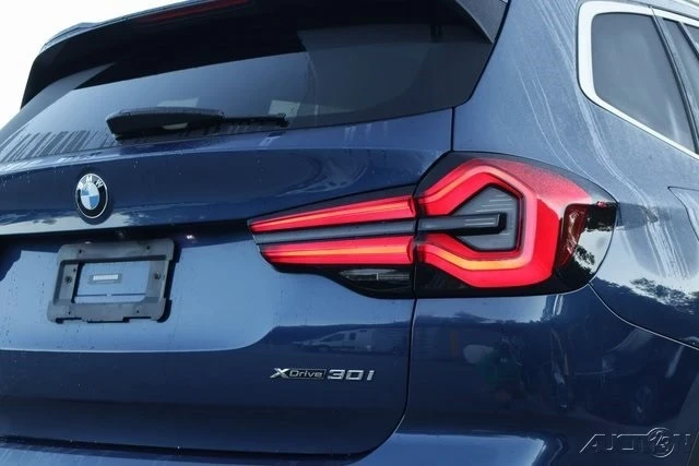 2022 BMW G01 X3 - Image 11 of 21